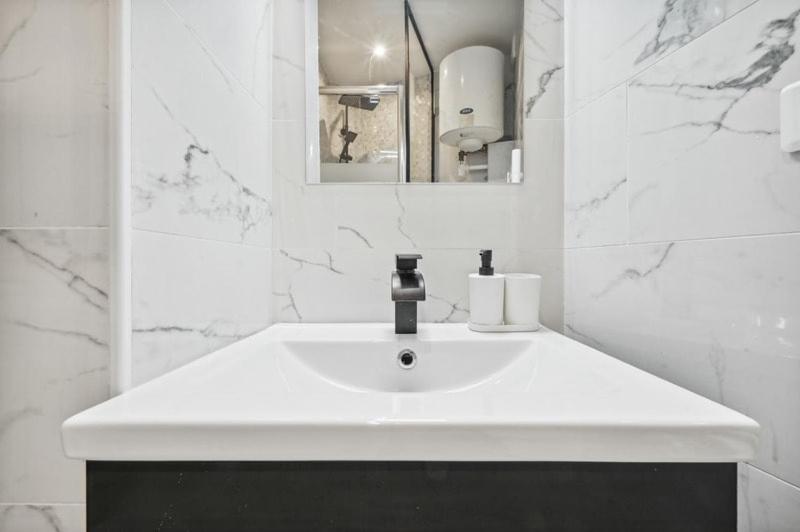 Superbe Appartement 2 Pieces Paris Extérieur photo